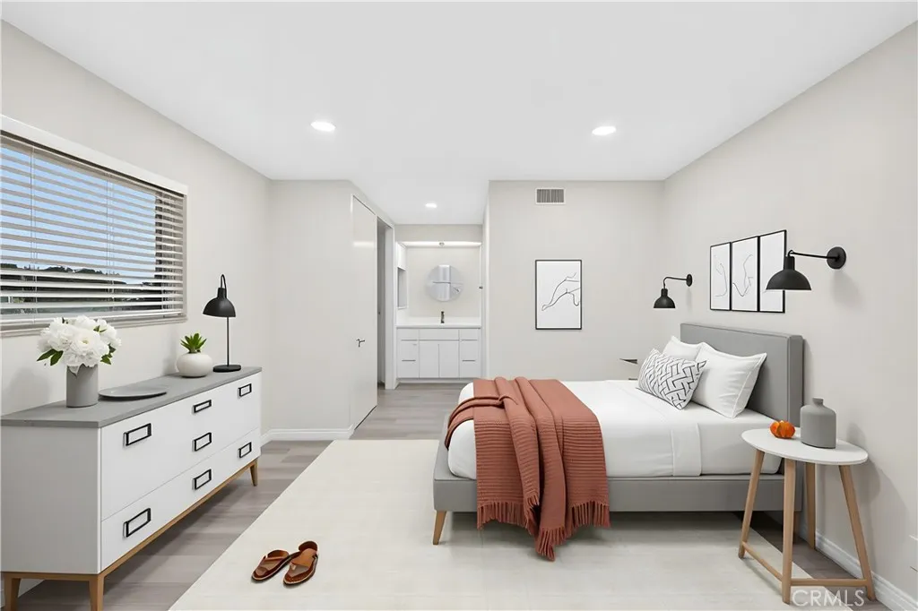 11360 166th, Cerritos, California 90703 home-pic-22